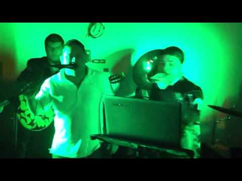 Lenin Ramírez ft. Grupo imperial- Perfil de empresario