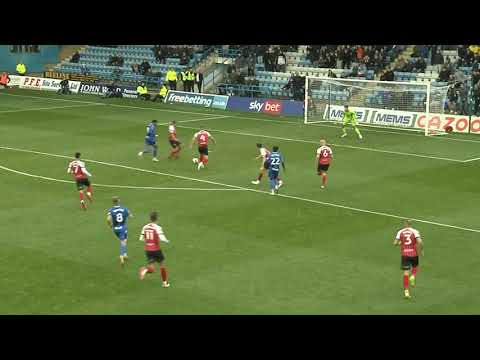 HIGHLIGHTS | GILLINGHAM 1-1 CHELTENHAM TOWN | EMIRATES FA CUP FIRST ROUND