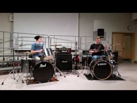 Drum Battle 2016!!! Pearl vs. Yamaha