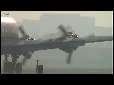 DOUGLAS heritage DC-6 and DC-8  , OSTEND AIRPORT 2003