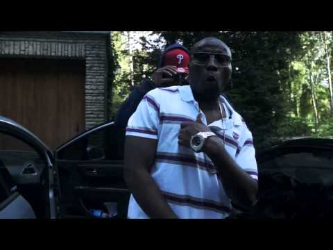 Mwangolé Ride - Bugatti Fast Life - NIGGAZ IN PARIS vlog 1 Freestyle