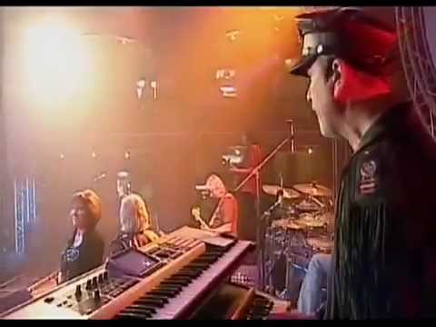 Marta Kubišová & Václav Neckář   Časy se mění Live 2009