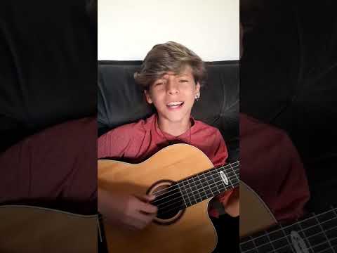 Pedro Pupak  canta "Um sonho a dois"  Roupa Nova