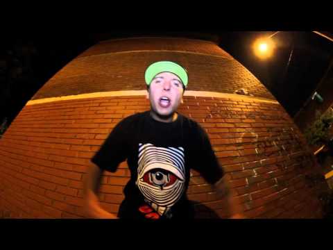 Lo que esperas- Alunize , Cristofebril, Cee (ONESIX)// CAPUCHA RECORDS.