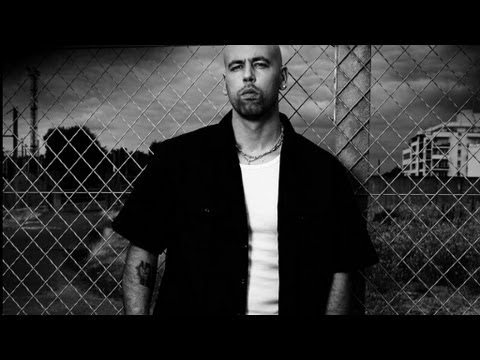 Sinik Feat. Tandem & L'Skadrille - Le Son de L'indépendance (Son Officiel)