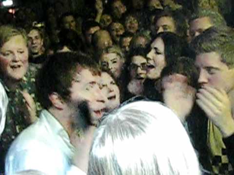 Peter Bjorn and John-YOUNG FOLKS