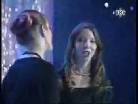 ČERVENA RUŽIČKA – Helena i Ana BUČKO