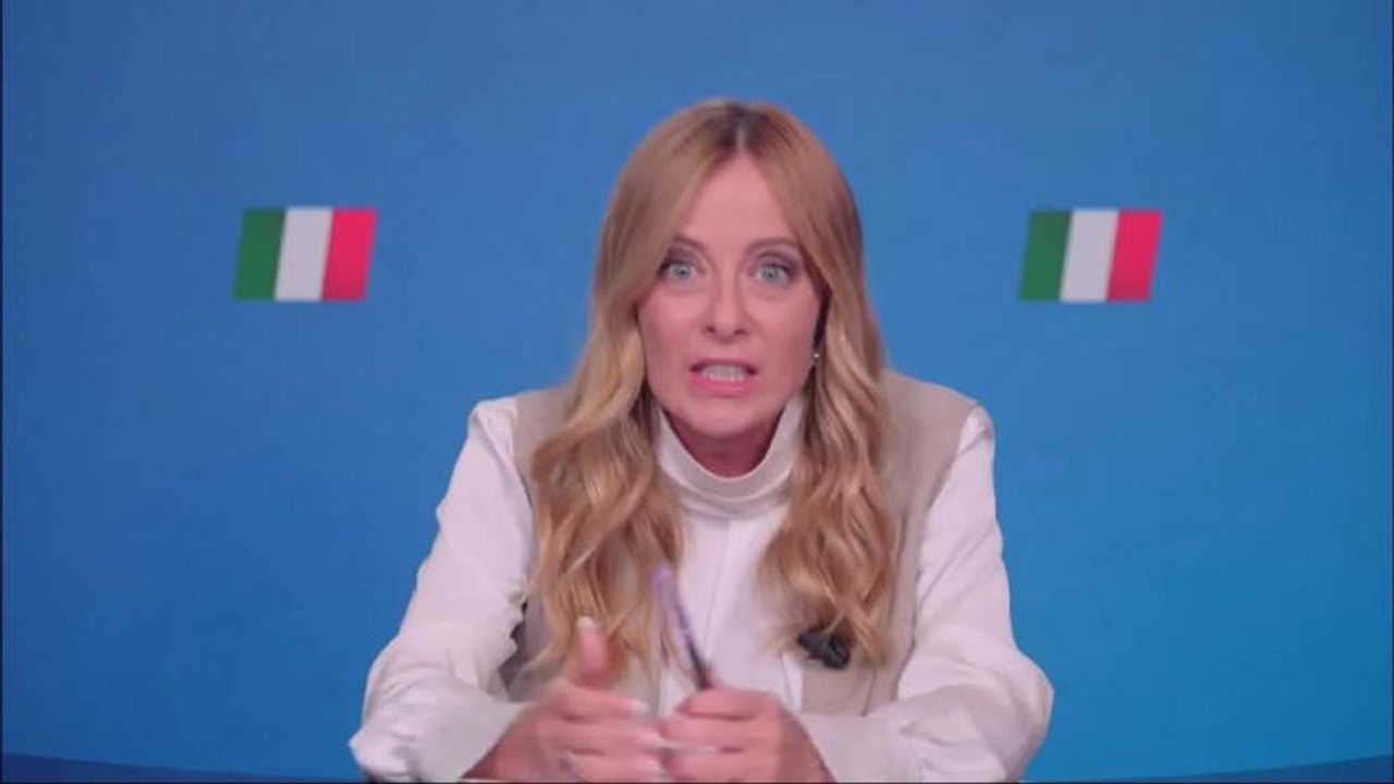 Meloni: Tetto stranieri in classe per integrare davvero, sinistra ne parlava noi lo abbiamo fatto