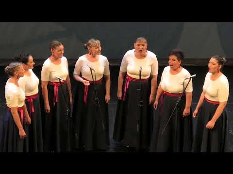 ŽVS BISERI - Divojka je zelen bor gojila