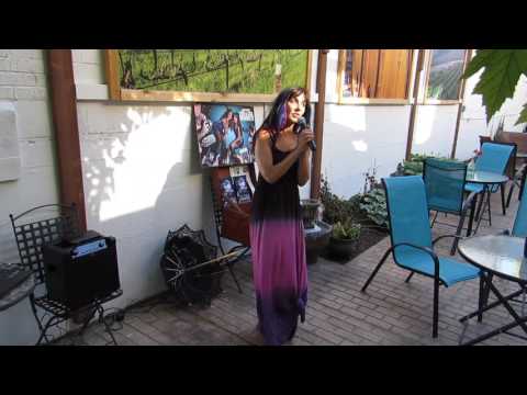 THE BOTTLE SHOP HAZEL MOON BOOK SIGNING 03