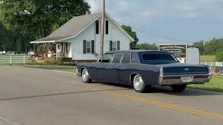 1967 Lincoln Continental Lehmann-Peterson Limousine Drive By