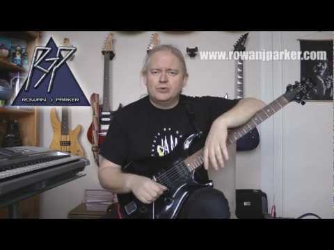 Lick Of The Week - 15th October 2012 - Joe Satriani Supercharged Blues Licks!