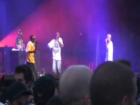 Video thumbnail for M�nage � trois