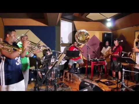 ENSAIO DA BRASSIL MELODY BAND - MEDLEY TRINERE