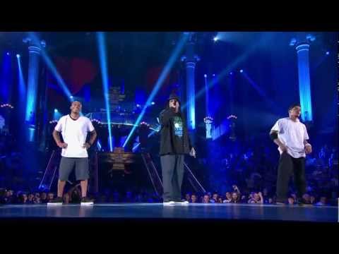 Red Bull BC One 2011 Semi Finals 1 - Roxrite vs Neguin