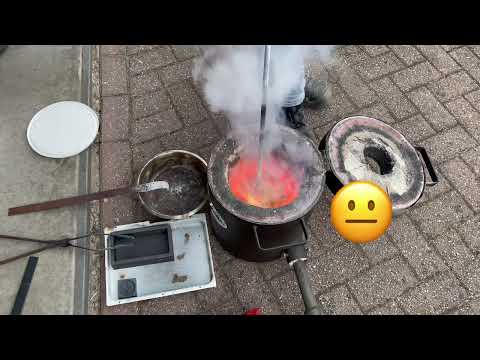 Brass ingots, new mold fail😔. #meltingbrass #devilforge