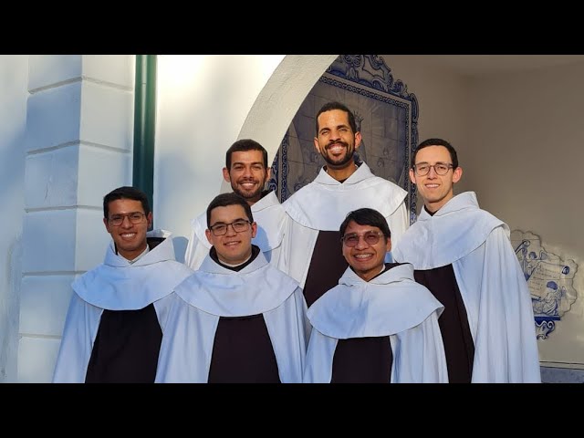 Videoclipe Deus é alegria infinta