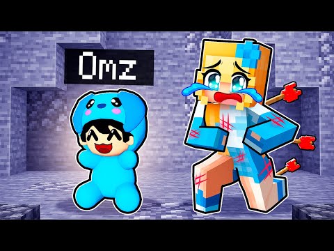 Playing Minecraft as a HELPFUL Omz Toy!