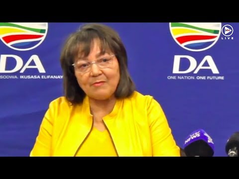 Four big moments from Patricia de Lille's colourful journey to minister