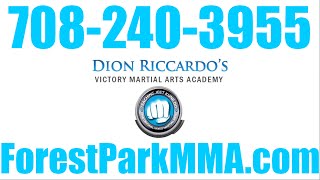 preview picture of video 'Muay Thai Kickboxing Classes Forest Park IL (708) 240-3955 | Forest Park Muay Thai MMA Schools'