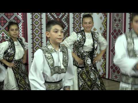 ANSAMBLUL JUNII SIMANDANI - ODVOS SI JOC DE DOI