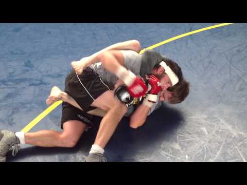 Roberto Vargas fight training