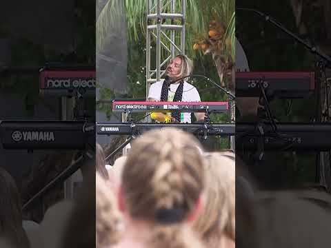 Bridges of stone - Hanson