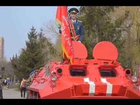 По Тамбову проехал БТР со знаменем Победы