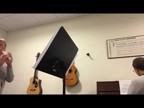 Ellen spiller “Romance”!