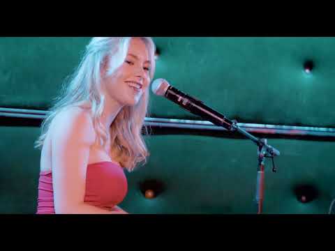 Anna Duboc Performs Vienna Live At The Mint in Los Angeles