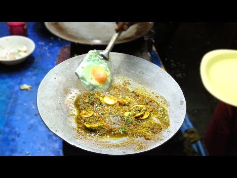 EGG Chinese Fry making - Bhandari Omelette Center , Surat , Gujarat | STREET FOOD INDIA
