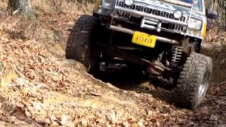preview picture of video 'Toyota 4Runner 4x4 Trail Running pt. 1'