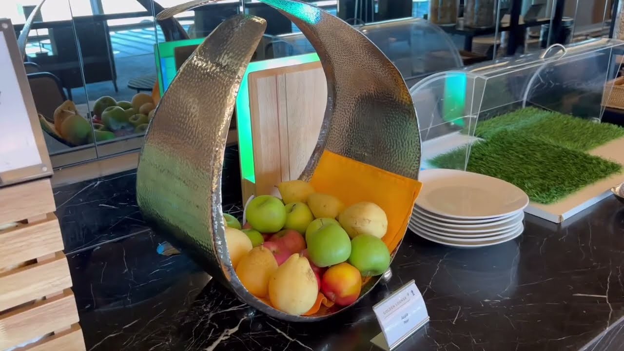 Malaysia Airlines Platinum Lounge