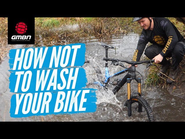 cleaning mountain bike after ride