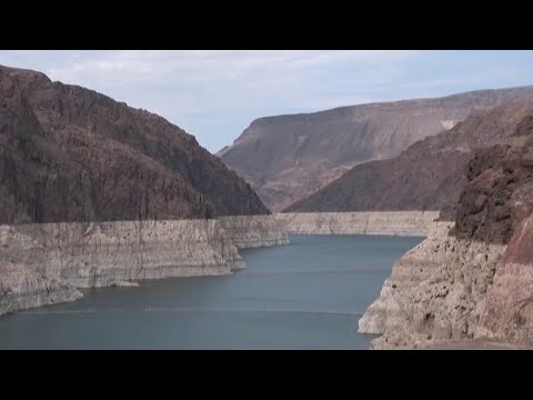 Lake Mead nears historic low as water crisis worsens