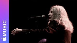 Apple Music — Horses: Patti Smith and her Band  — Apple