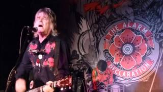 Mike Peters  (The Alarm) Live Shelter Clwb Ifor Bach wc