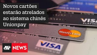 Visa e Mastercard deixam Rússia, e país recorre à China