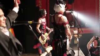 NOFX playing their first song of 2013 (New Years Revolution)