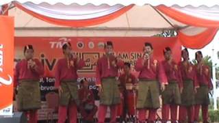 Soutul Fida'iy_SMK Binjai,Kemaman - Cari Pasangan @ Pertandingan Nasyid Piala Rabbani 2010