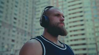 Video 1 of Product Sennheiser MOMENTUM 3 Wireless Headphones