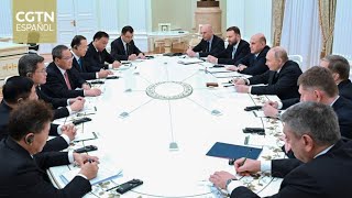 Premier chino dice que determinación de cooperación de beneficio mutuo con Rusia es coherente