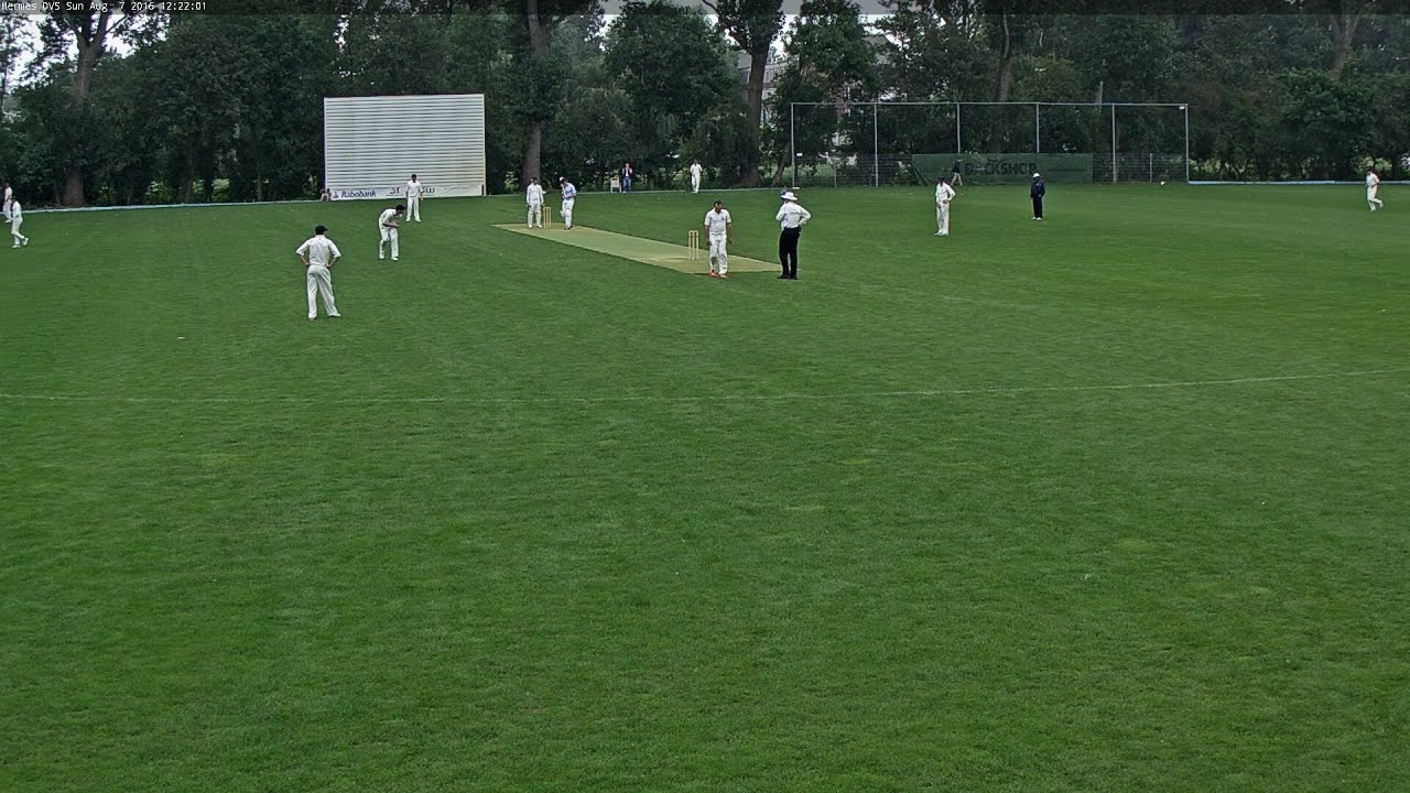 Live webcam view of Campos de Críquet y Deporte Hermes-DVS