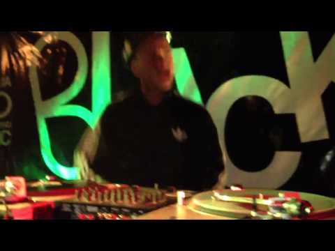 DJ KL JAY - BRASÍLIA UNDERGROUND MUSIC