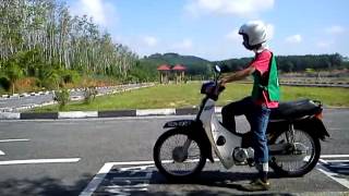 preview picture of video 'Suasana semasa ujian JPJ motosikal'