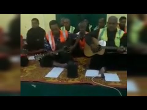 Himi 564 - Sisu ne ui mu'a 'a e Kakai (Kalapu Teketua 'o e Vai ko Latai, Fua'amotu)