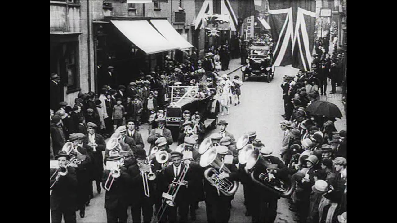 Pwllheli Carnival (1925) - extract