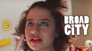 Hack Into Broad City - Body Dysmorphia
