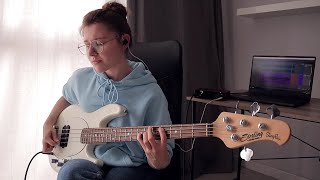 Download lagu Billie Eilish - BIRDS OF A FEATHER (Bass Cover) mp3