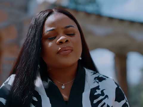 Oscar TWIKALA - REMPLIS-MOI FT Rachel ANYEME (Clip Officiel)